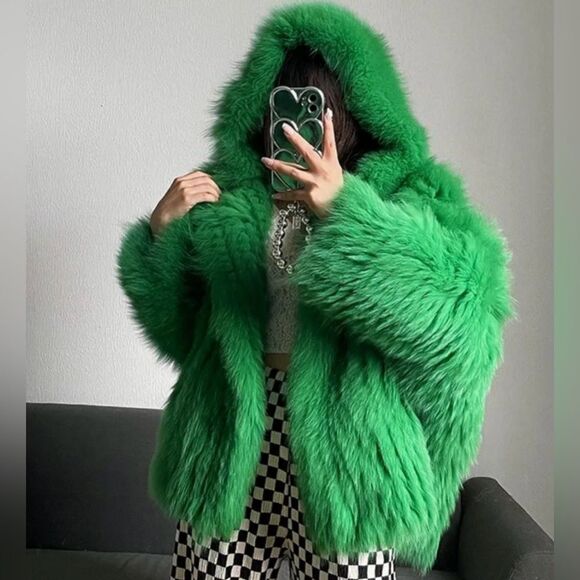 Lala Parker THE TWILA textured faux fur hooded jacket in Columbian Emerald - Picture 10 of 10